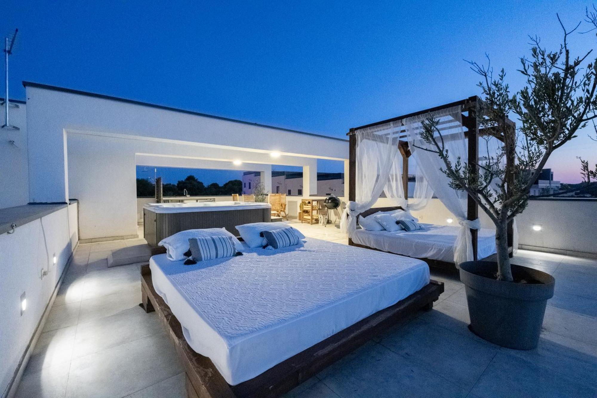 Rooftop Apartment